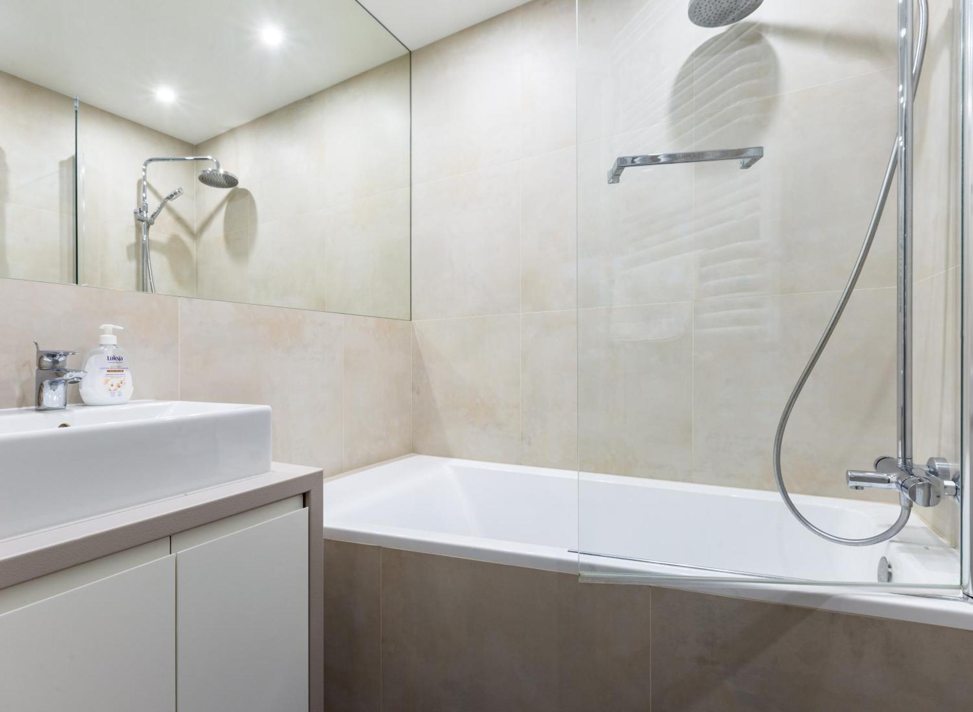 Walowa Chic Apartment กดัญสก์ ภายนอก รูปภาพ
