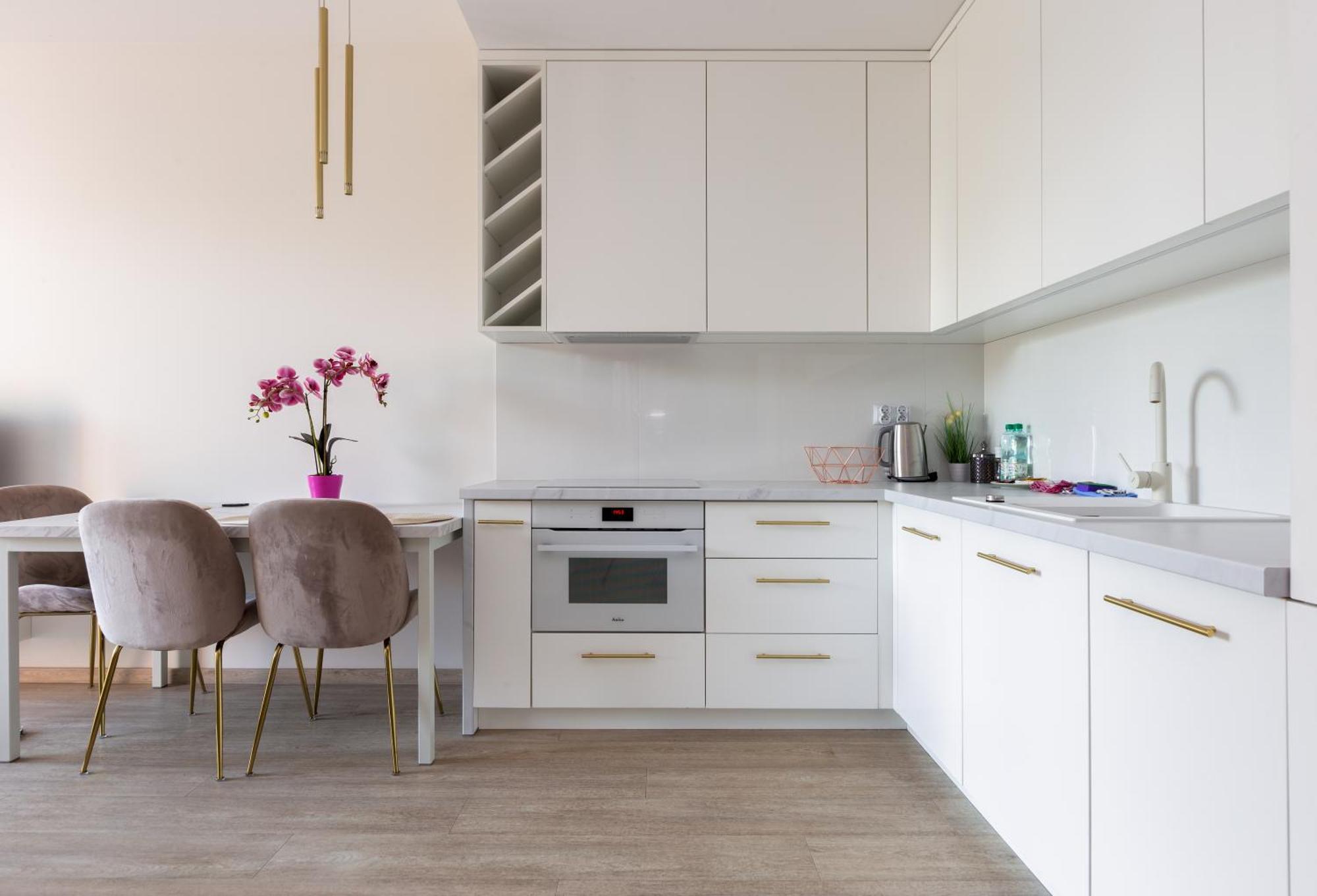 Walowa Chic Apartment กดัญสก์ ภายนอก รูปภาพ