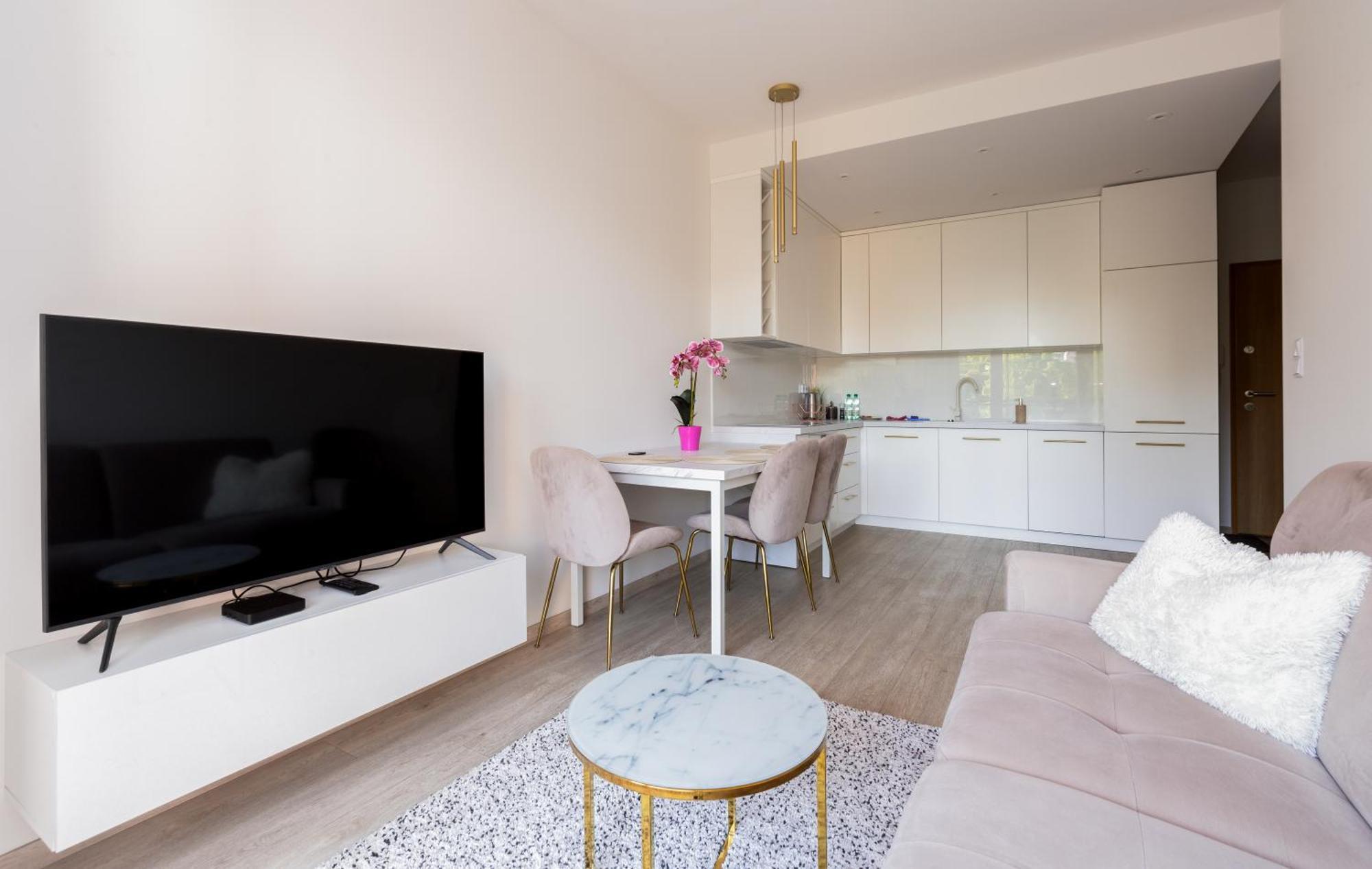 Walowa Chic Apartment กดัญสก์ ภายนอก รูปภาพ